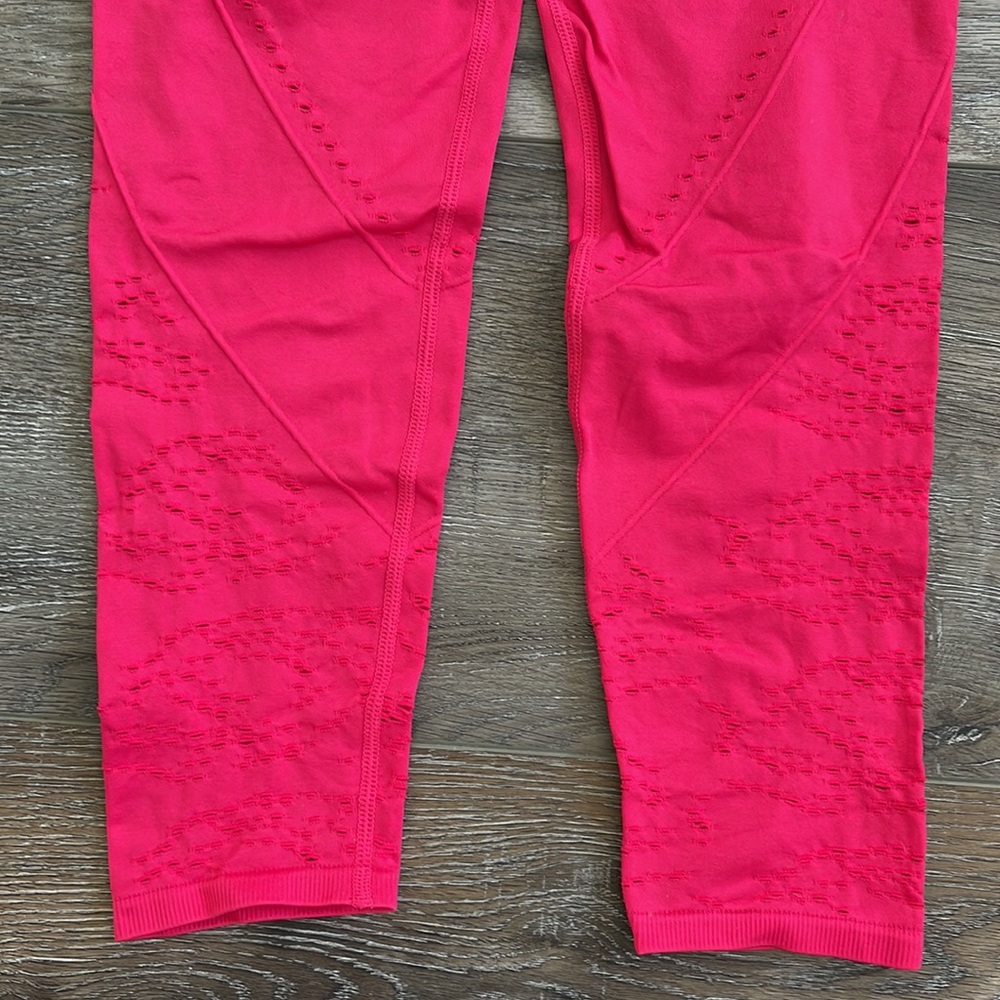 Fabletics Seamless Leggings Worn Once Size S - image 2